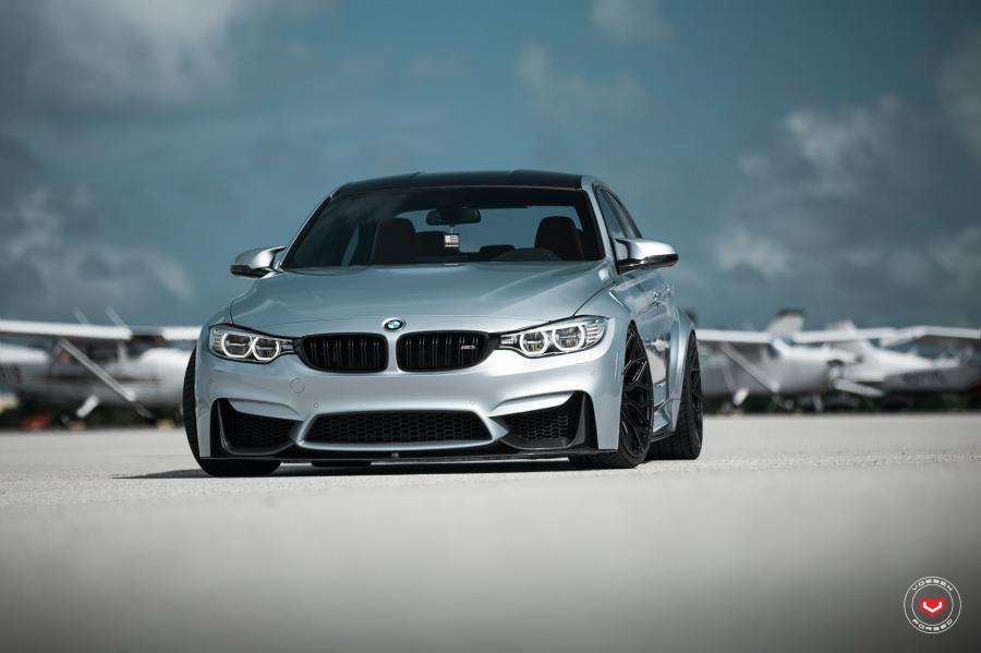  BMW M3 Sedan on Vossen Wheels (S17-01) 2018 года  (фото 20 из 33)